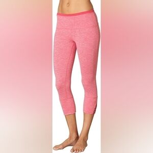 Prana Tori Capri coral leggings size medium